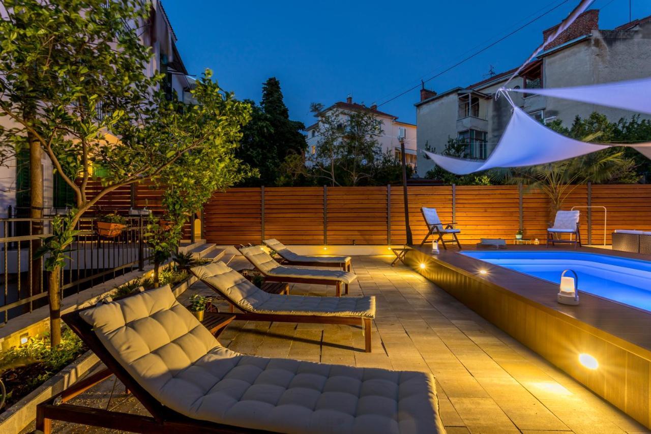 Evala Luxury Rooms With Pool And Garden Split Exterior photo