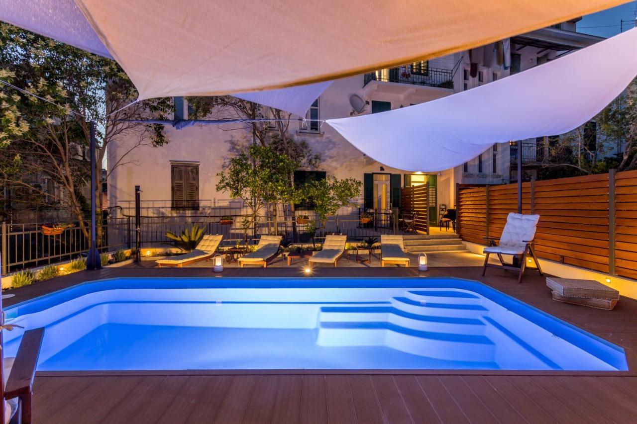 Evala Luxury Rooms With Pool And Garden Split Exterior photo